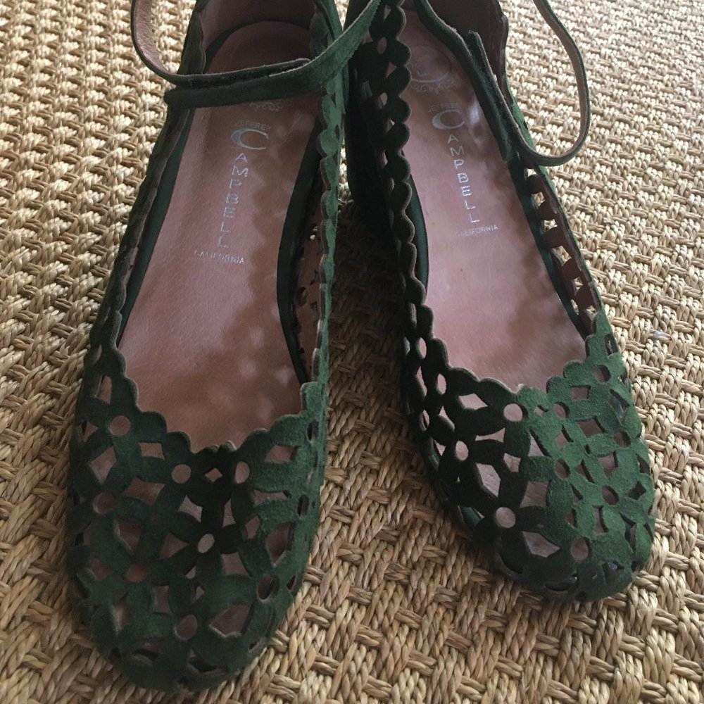 Jeffrey Campbell Delaisy Forest Green Wedge Pump